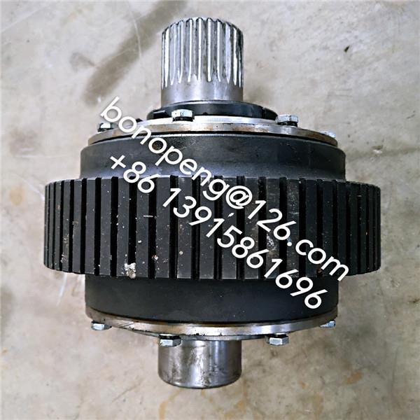 Complete roller assembly 560