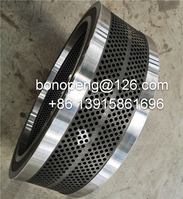 Wood pellet ring die 560.jpg